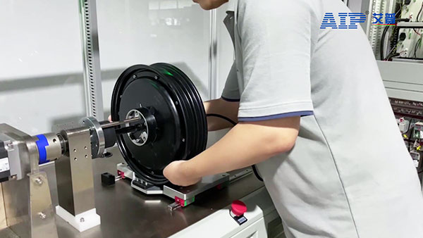 電動(dòng)車(chē)電機(jī)霍爾檢測(cè)—AIP艾普.jpg