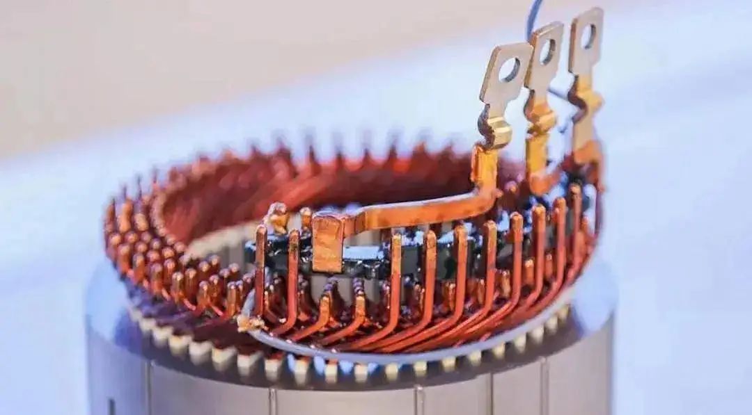 與圓形電機相比，為什么扁線電機更適合新能源汽車領域？—AIP艾普.jpg